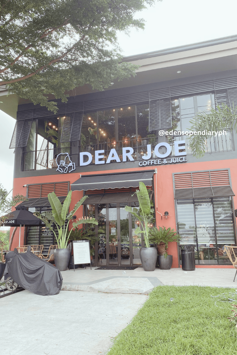 Dear Joe front entrance with tropical plants